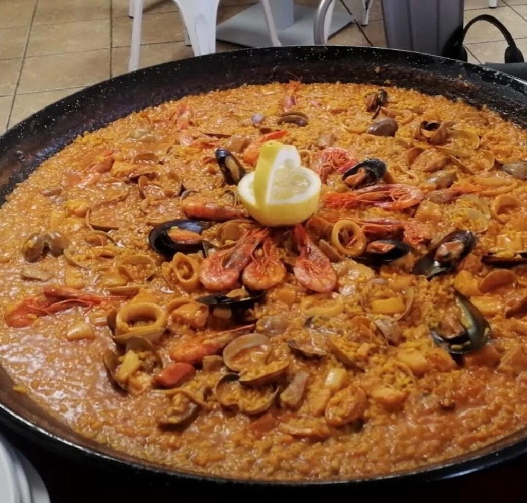 paella de mariscos